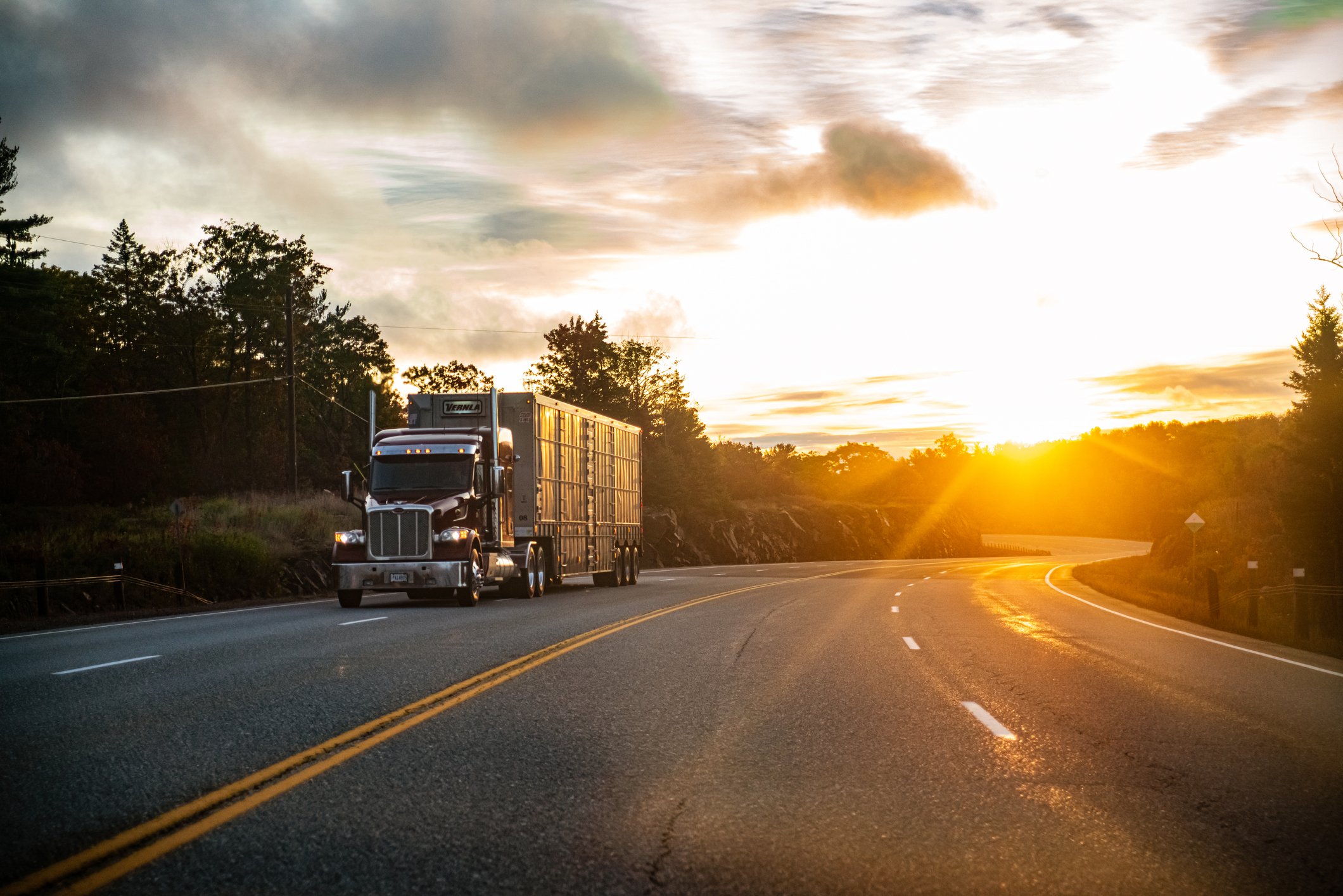 The Best Little Joys of the Road According to Our Community of Drivers