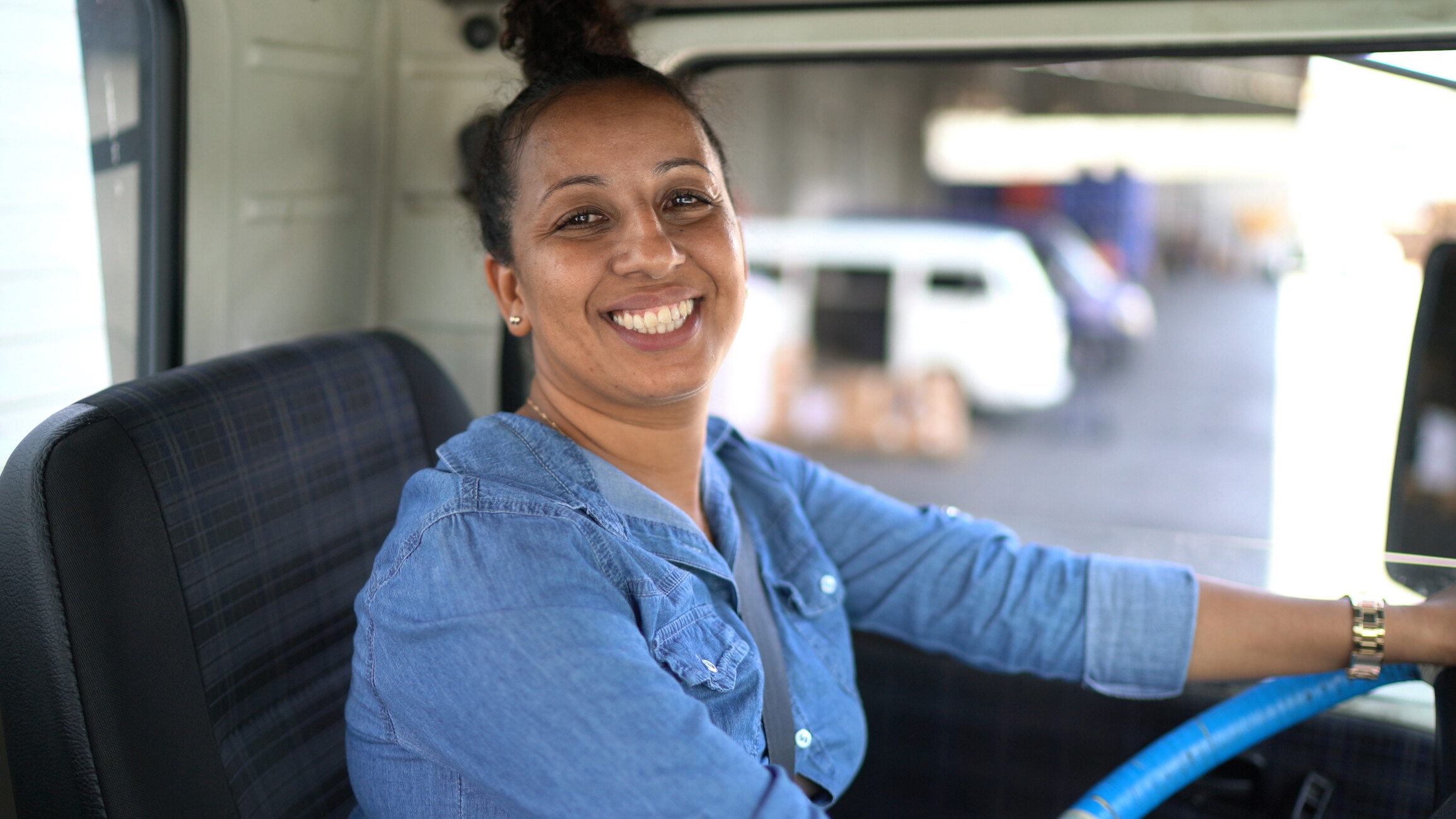 Women in trucking, a male-dominated industry