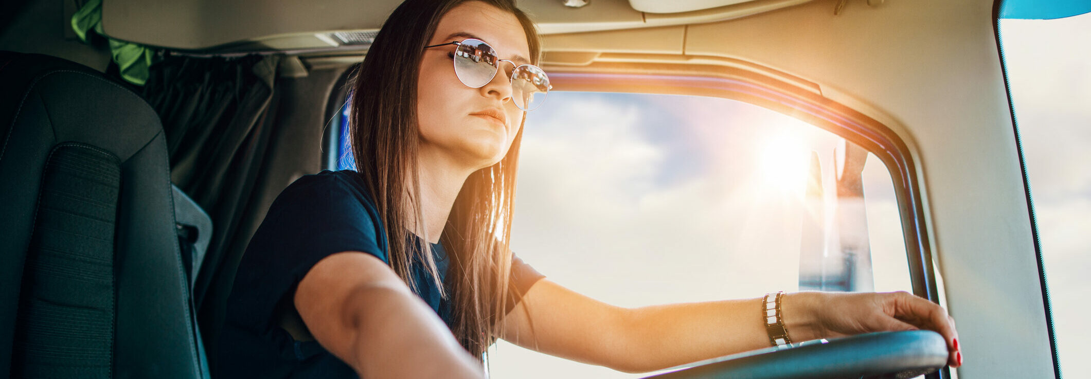 Women of Trucking Advisory Board addresses harassment, violence against female truckers
