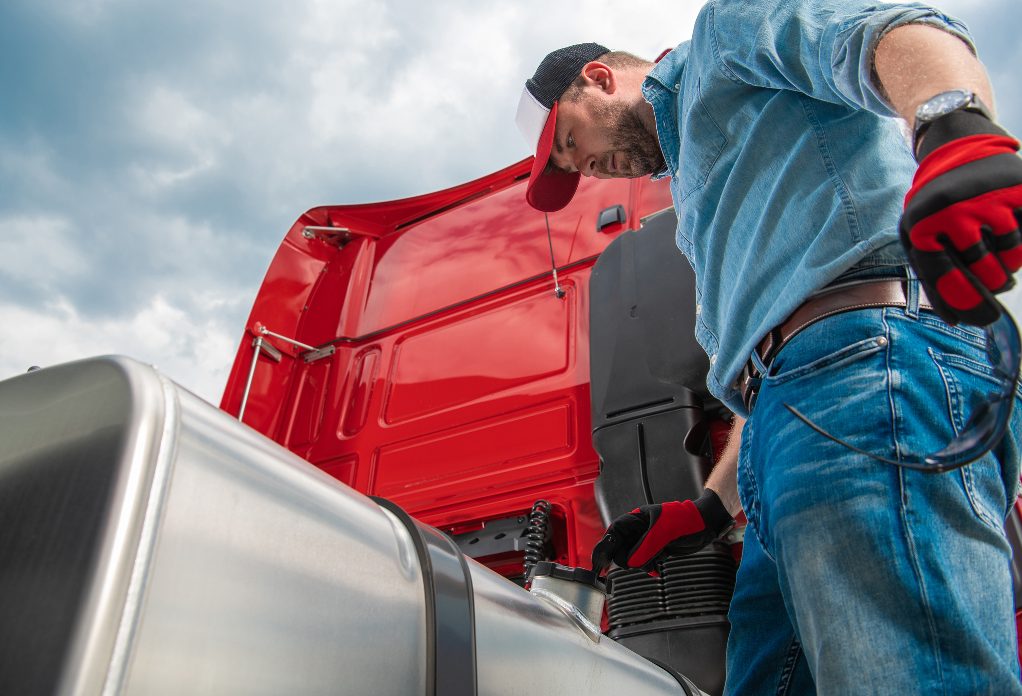 Diesel thieves target Sacramento trucking company
