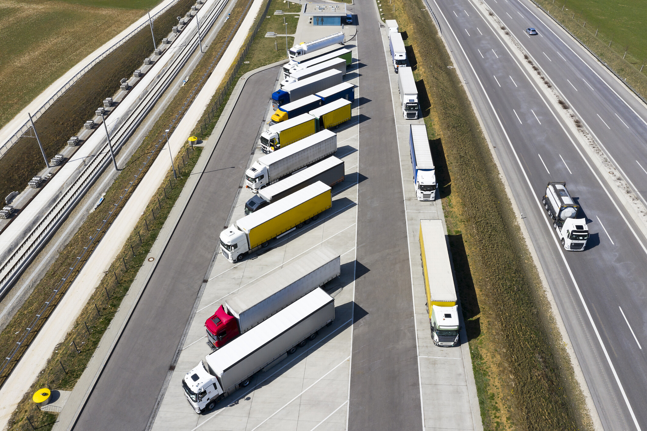 House advances truck parking legislation – I-94 closures begin