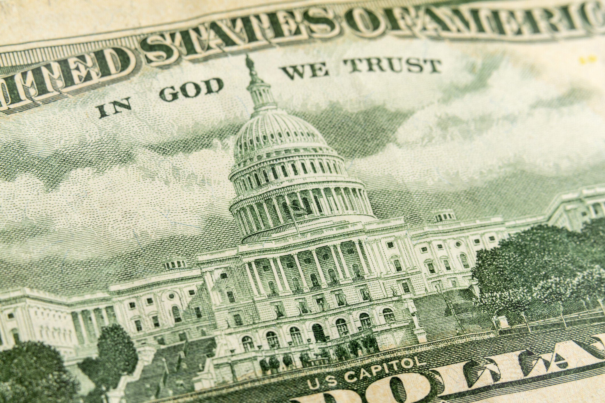 Iowa trucking company sued over alleged effort to ‘steal money’ from drivers