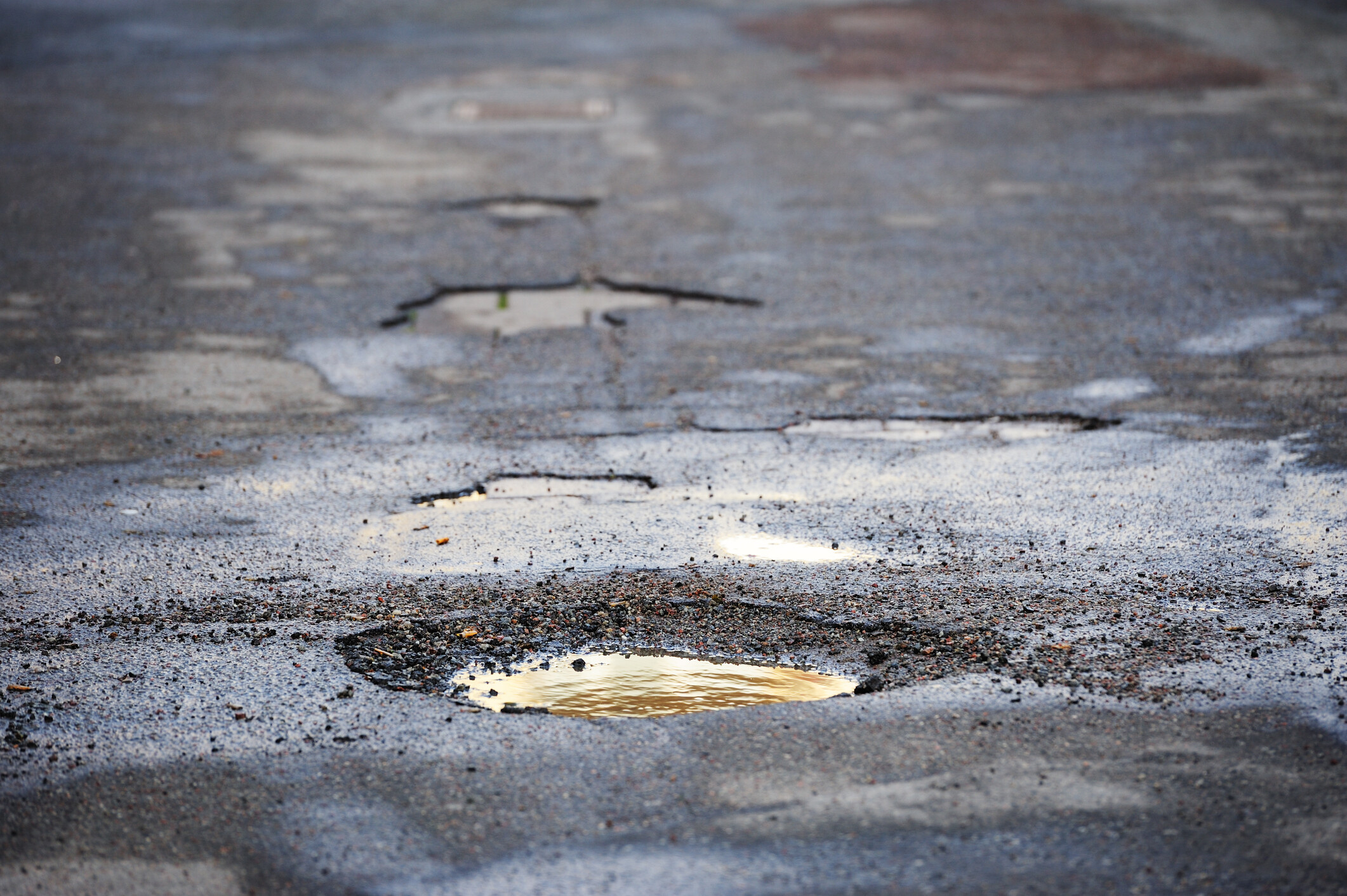 Tesla tackles potholes and autonomous trucking!