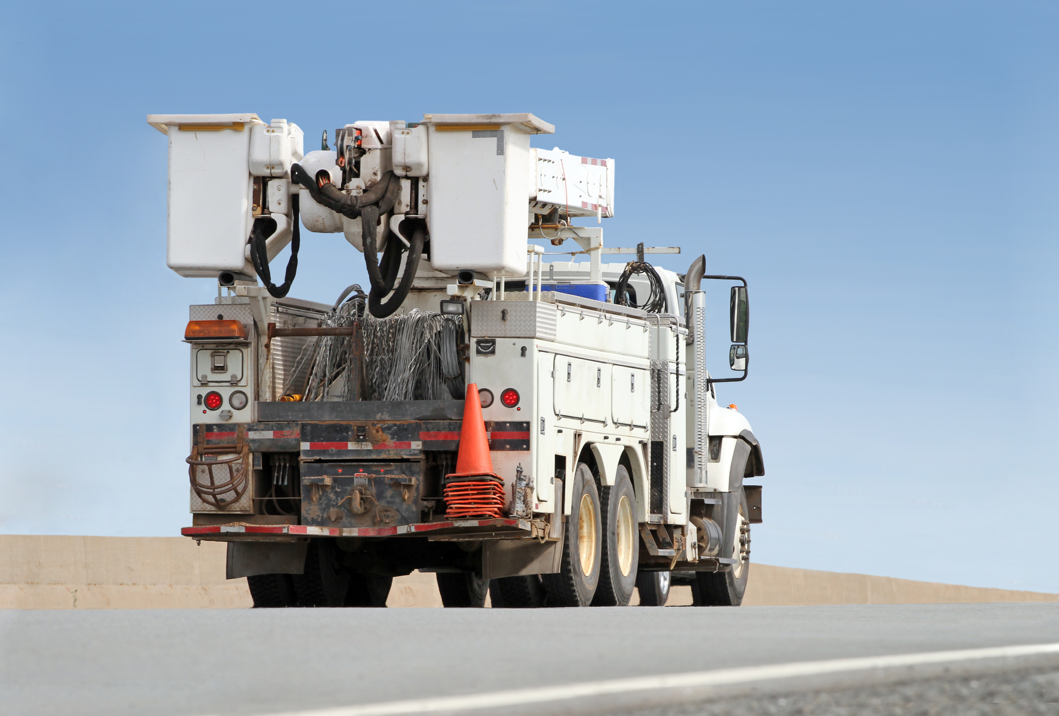 Gold Coast garbage trucks go hydro in trucking game-changer
