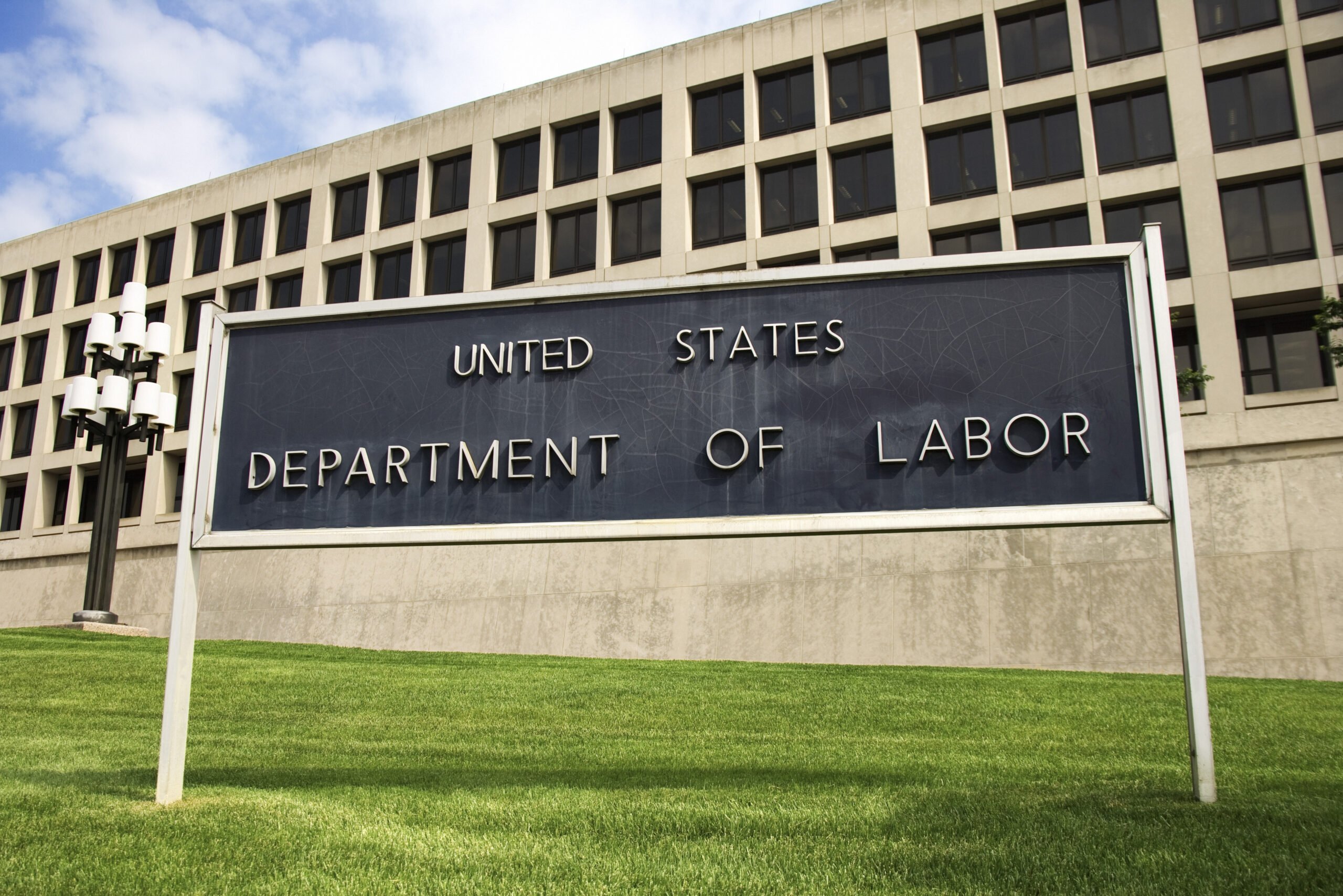 Labor Department redefines independent contractor
