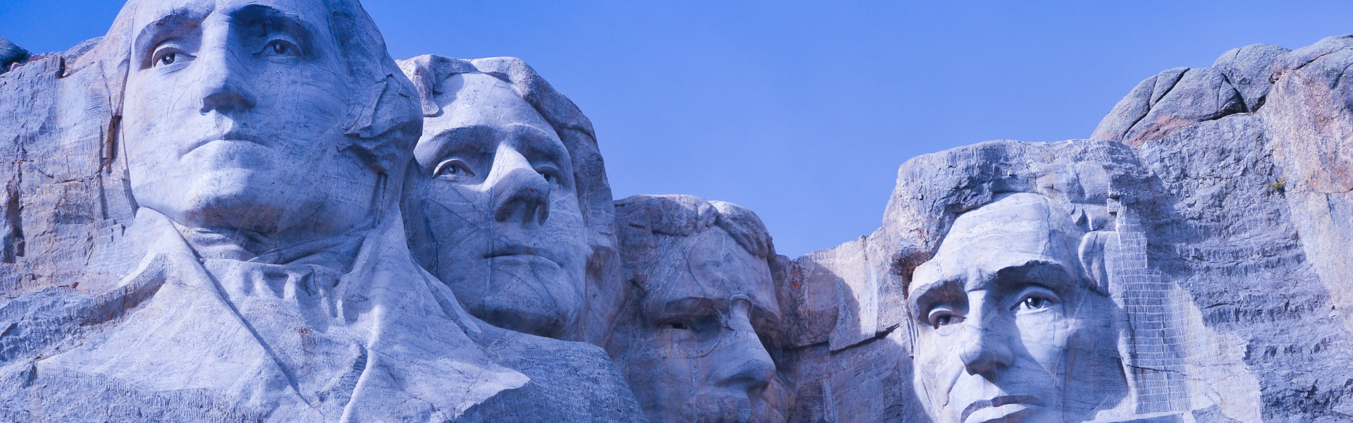 10 Travel Destinations Along American Highways