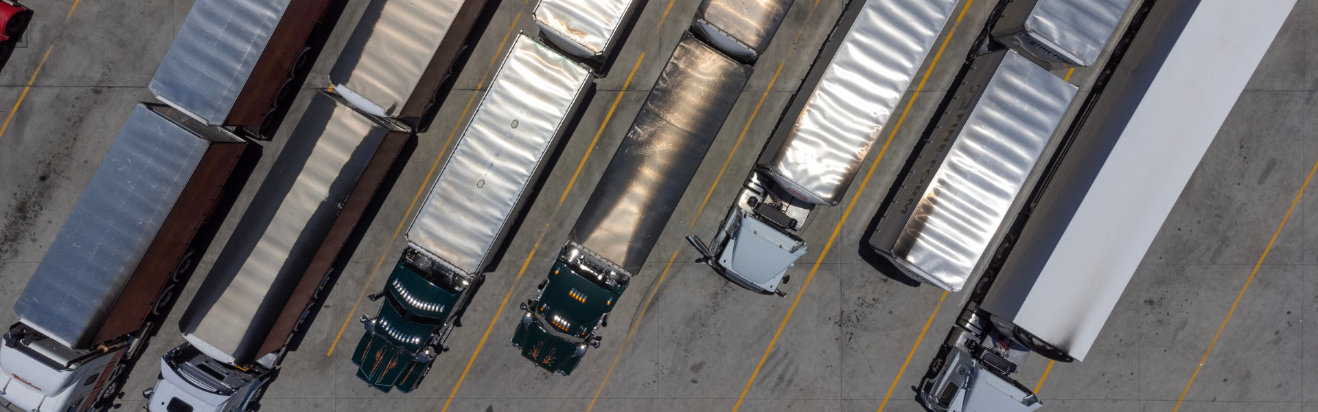 Nevada Steps Up Truck Parking Along I-80