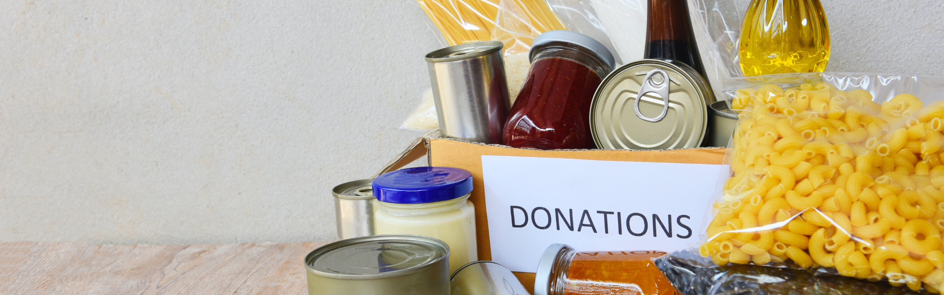 Advantage Trucking Donates Thousands of Meals to Local Communities
