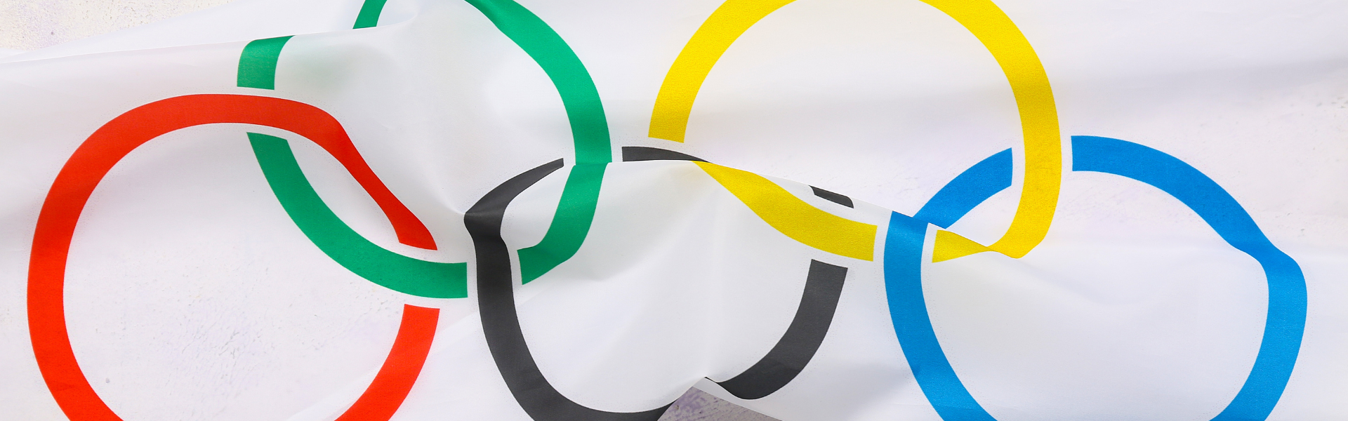 How Trucking Companies Support the Olympics: Transporting Athletes and Equipment for Paris 2024