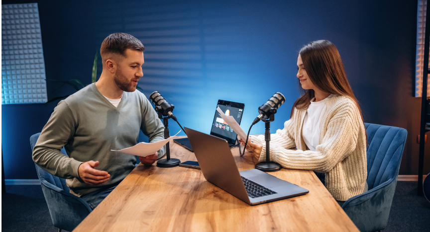 Looking for something new to listen to on the road? Check out 10 podcasts truck drivers should add to their playlist, from trucking news and freight markets to history and interviews.