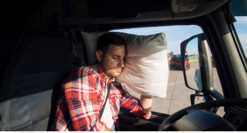 Learn how light, caffeine, sleep timing, and sleep inertia can affect daytime rest when a truck driving schedule puts bedtime during daylight hours.
